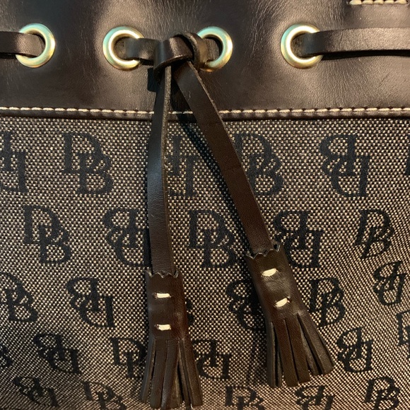 Dooney & Bourke Signature Fabric/Leather Trim - Picture 2 of 8